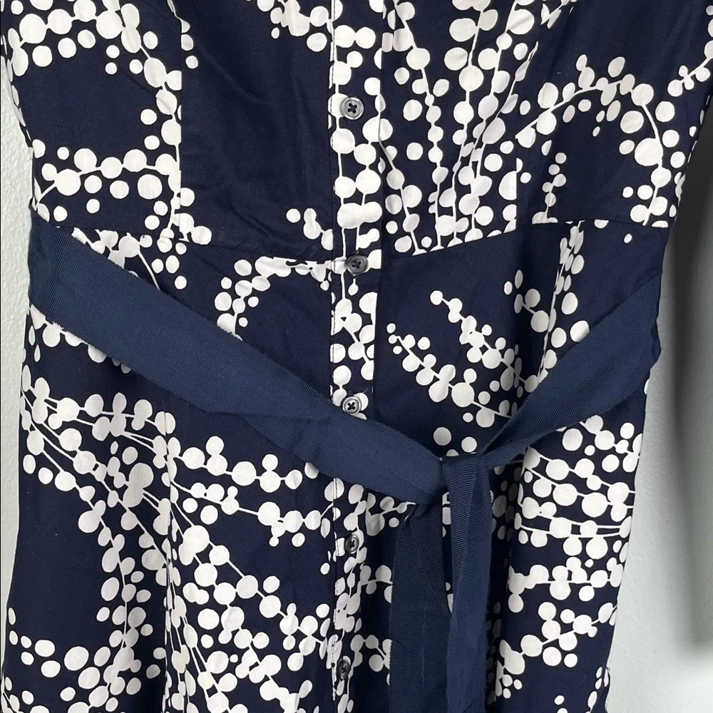 Boden Navy Button-Up Shirt with White Dot Vine Pattern - Picture 11 of 14